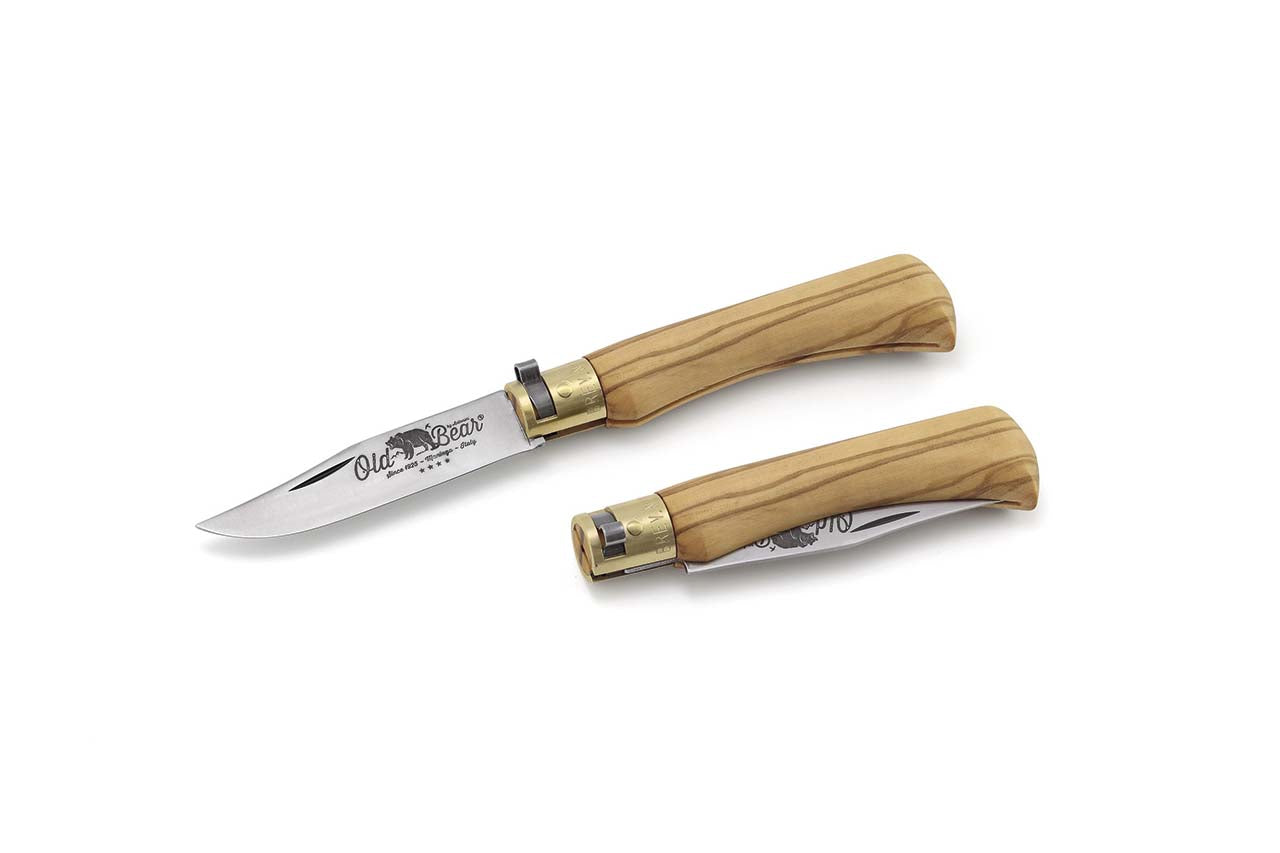 Couteau pliant 'Old Bear' avec manche en bois d’olivier